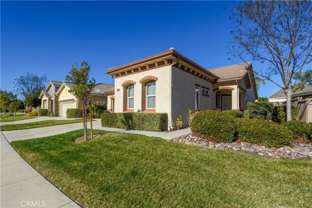 28300 Long Meadow Drive, Menifee, CA 92584