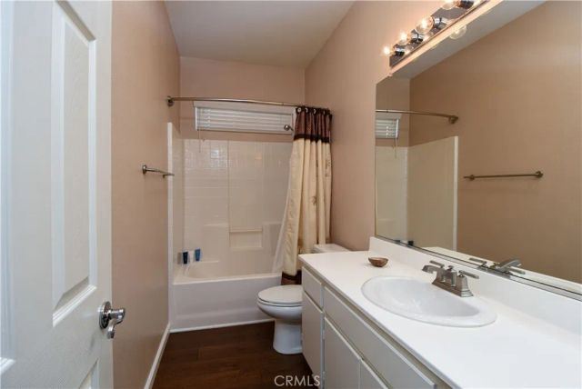 28300 Long Meadow Drive, Menifee, CA 92584