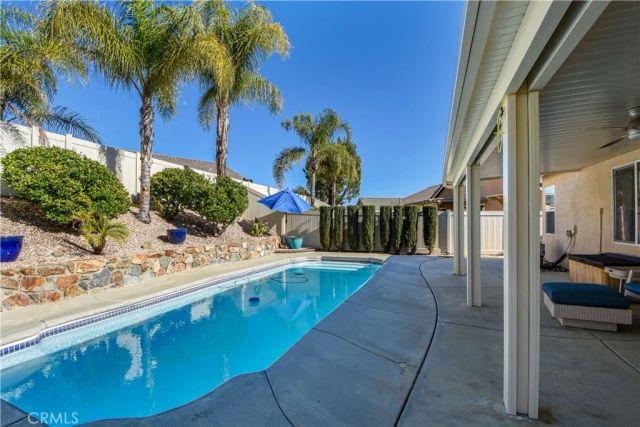 28300 Long Meadow Drive, Menifee, CA 92584