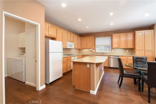 28300 Long Meadow Drive, Menifee, CA 92584