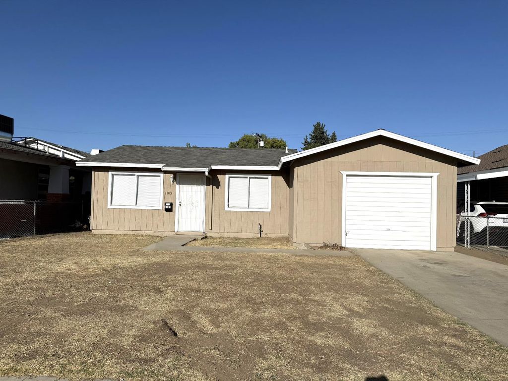 Image 1 of property listing at 1105 N Thorne Avenue, Fresno, CA 93728