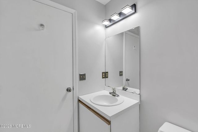 231 Moses Milch Drive, Howell, NJ 07731