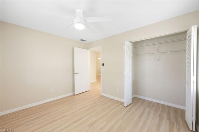 7756 Jewel LN 204, Naples, FL 34109