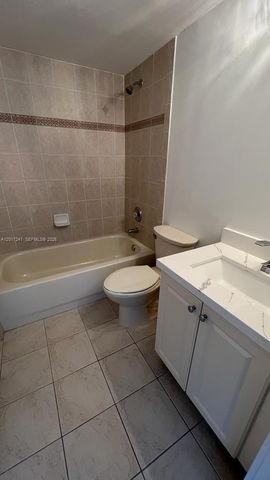509 E Sheridan St 408, Dania Beach, FL 33004