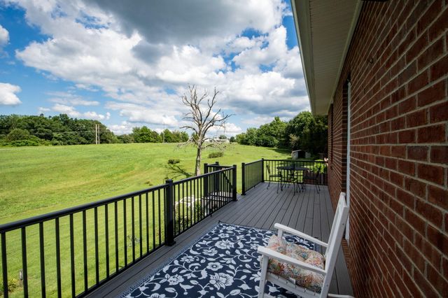 320 Alice Roy Road, Windsor, KY 42565