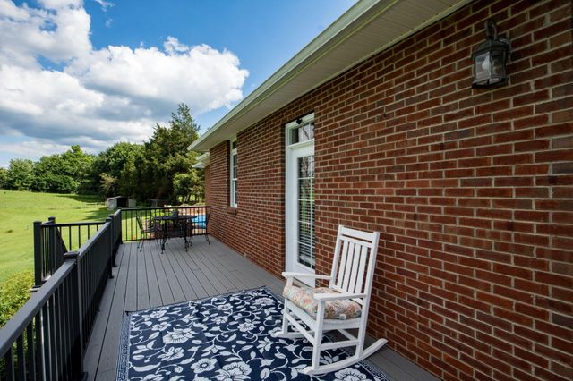 320 Alice Roy Road, Windsor, KY 42565