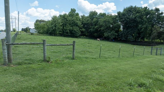 320 Alice Roy Road, Windsor, KY 42565