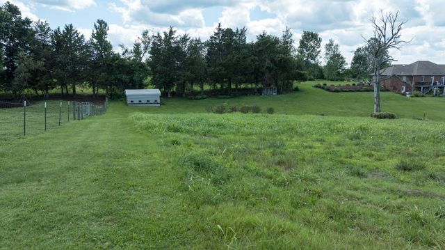 320 Alice Roy Road, Windsor, KY 42565