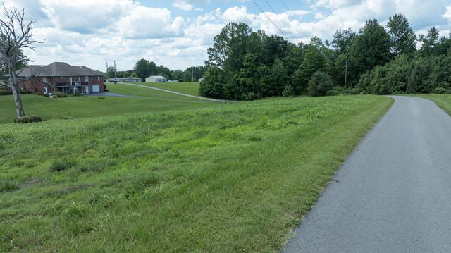 320 Alice Roy Road, Windsor, KY 42565