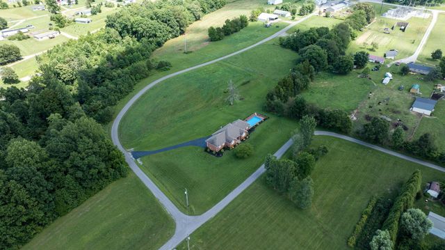 320 Alice Roy Road, Windsor, KY 42565