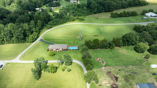 320 Alice Roy Road, Windsor, KY 42565