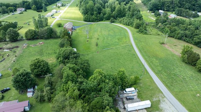 320 Alice Roy Road, Windsor, KY 42565