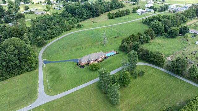 320 Alice Roy Road, Windsor, KY 42565