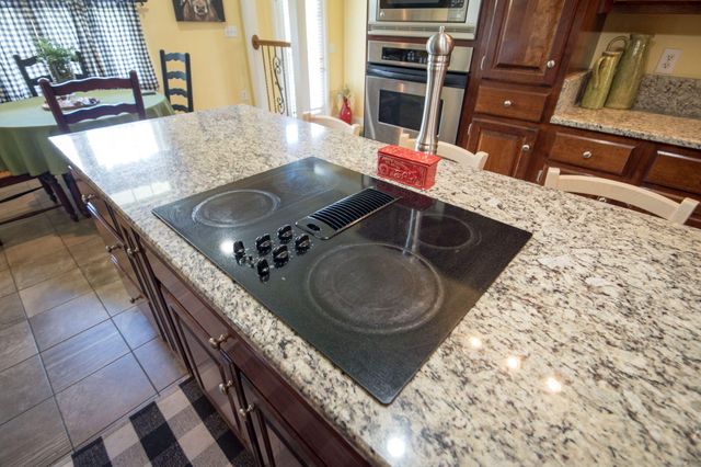 320 Alice Roy Road, Windsor, KY 42565