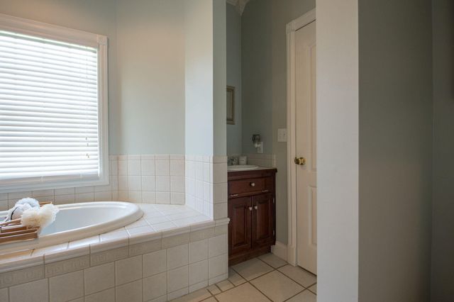 320 Alice Roy Road, Windsor, KY 42565