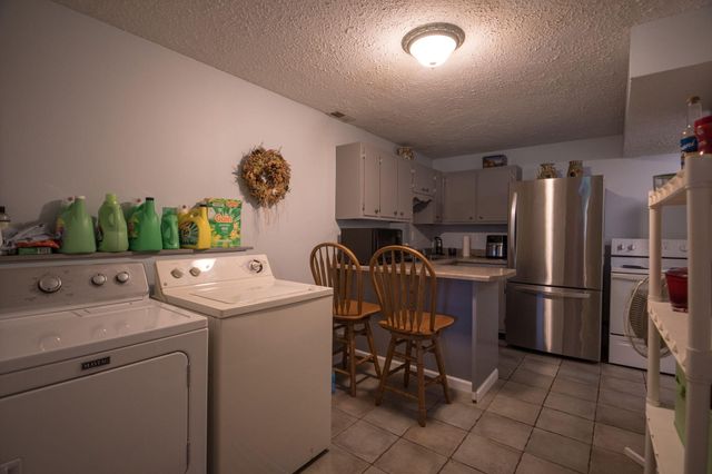 320 Alice Roy Road, Windsor, KY 42565