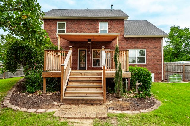 117 Waterford Way, Hendersonville, TN 37075