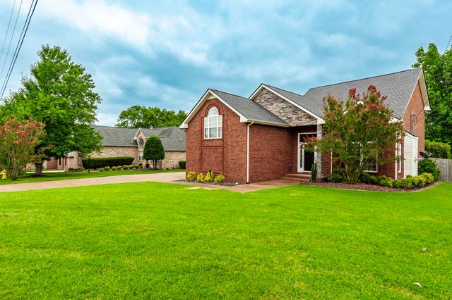117 Waterford Way, Hendersonville, TN 37075
