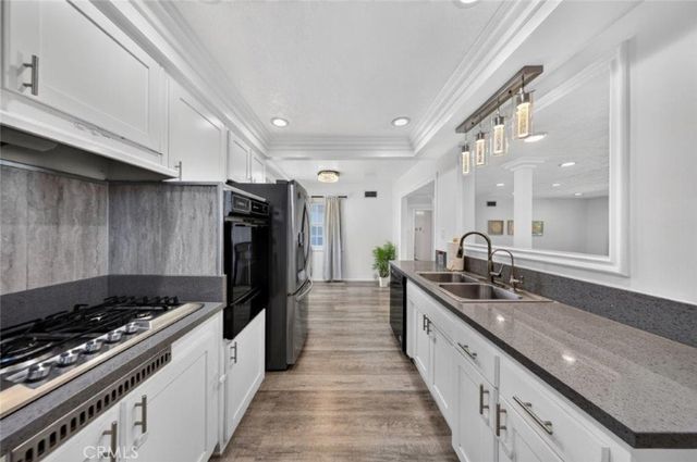 16003 Dearborn Street, North Hills, CA 91343