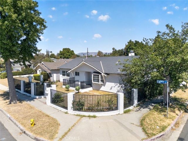 16003 Dearborn Street, North Hills, CA 91343