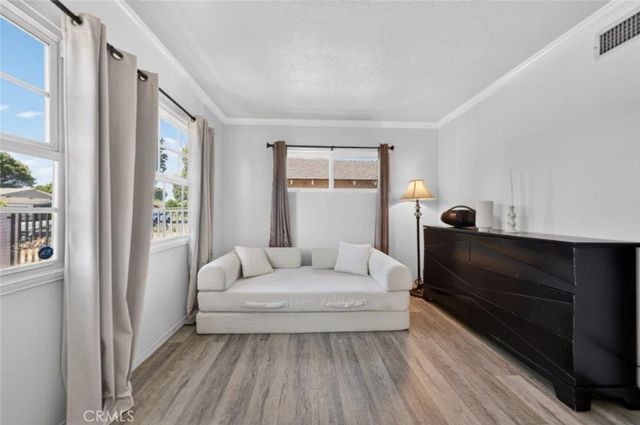 16003 Dearborn Street, North Hills, CA 91343