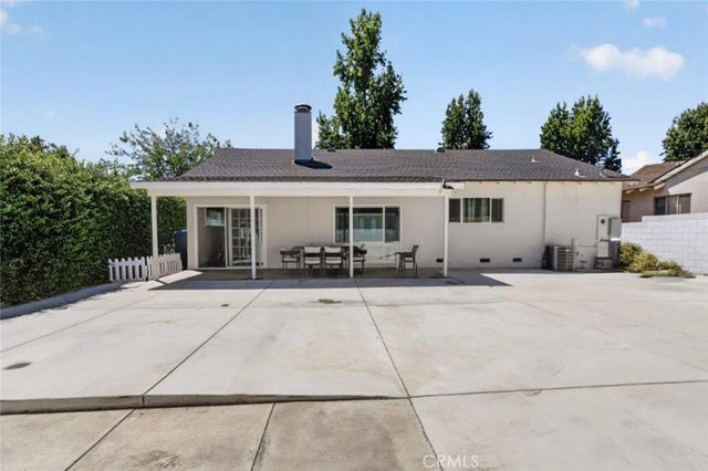 16003 Dearborn Street, North Hills, CA 91343