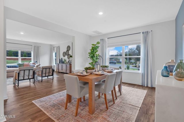 72 Ollie Street, Johnson City, TN 37615