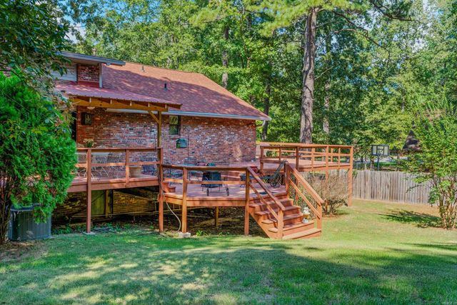 8901 Dawn Drive, Mabelvale, AR 72103