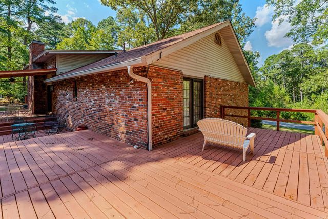 8901 Dawn Drive, Mabelvale, AR 72103