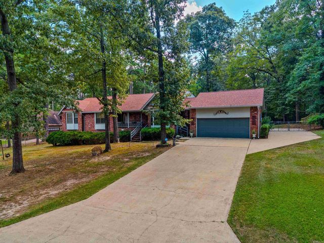 8901 Dawn Drive, Mabelvale, AR 72103