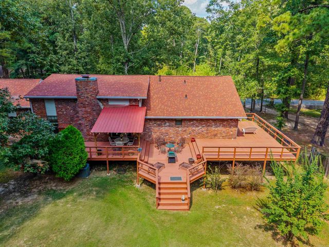 8901 Dawn Drive, Mabelvale, AR 72103