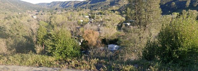 Austin Way Vic Sylvan Drive, Lake Hughes, CA 93532