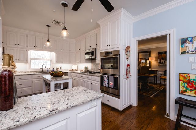 12400 Hunters Glen Blvd Apt 1, Little Rock, AR 72211