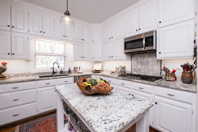 12400 Hunters Glen Blvd Apt 1, Little Rock, AR 72211