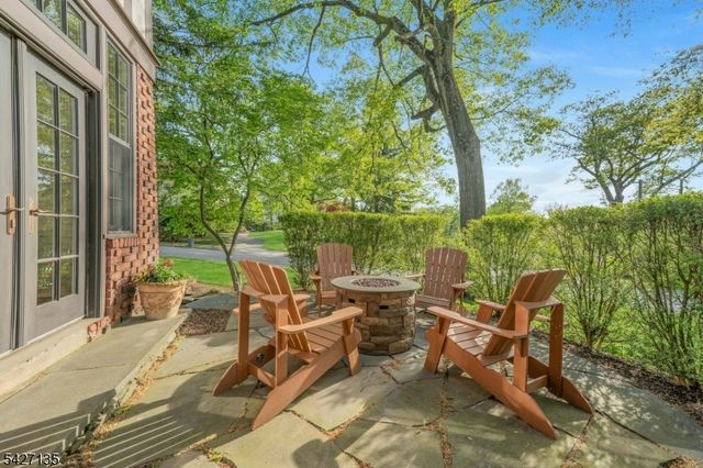 37 Afterglow Avenue, Verona Twp., NJ 07044