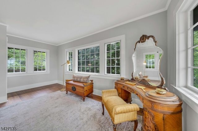 37 Afterglow Avenue, Verona Twp., NJ 07044