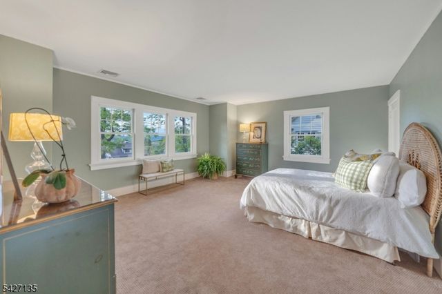 37 Afterglow Avenue, Verona Twp., NJ 07044