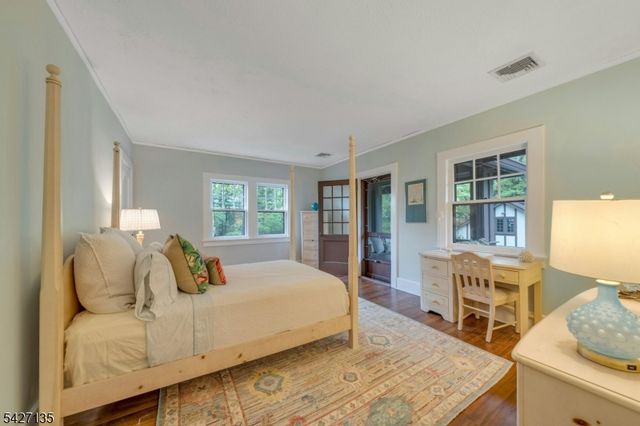 37 Afterglow Avenue, Verona Twp., NJ 07044