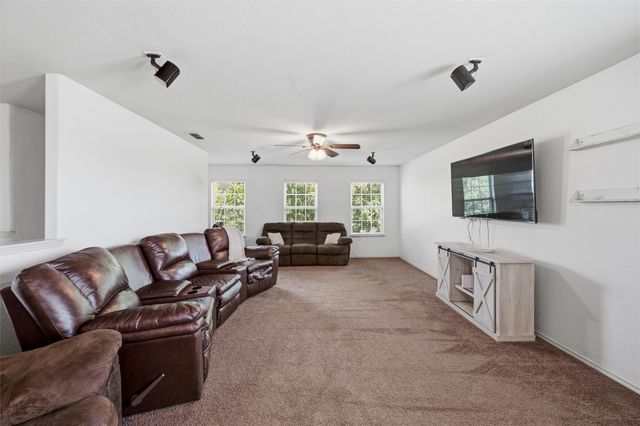 2904 Big Horn Bluff Court, Fort Worth, TX 76108