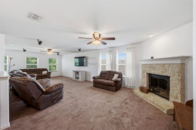 2904 Big Horn Bluff Court, Fort Worth, TX 76108