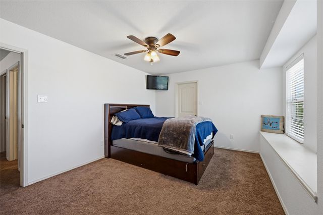 2904 Big Horn Bluff Court, Fort Worth, TX 76108