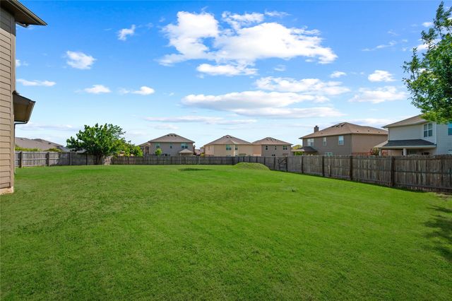 2904 Big Horn Bluff Court, Fort Worth, TX 76108
