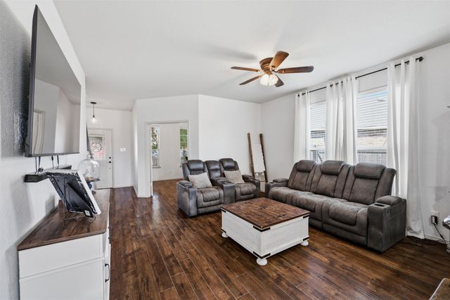 2904 Big Horn Bluff Court, Fort Worth, TX 76108