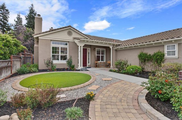 19135 Chinook Court, Morgan Hill, CA 95037