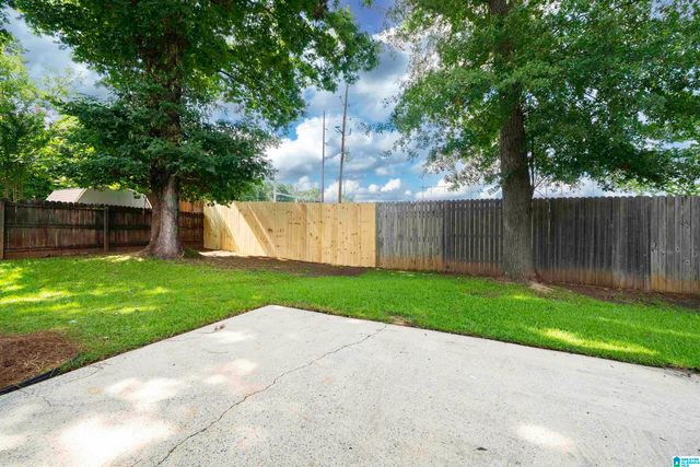 4026 SADDLE RUN CIRCLE, Pelham, AL 35124