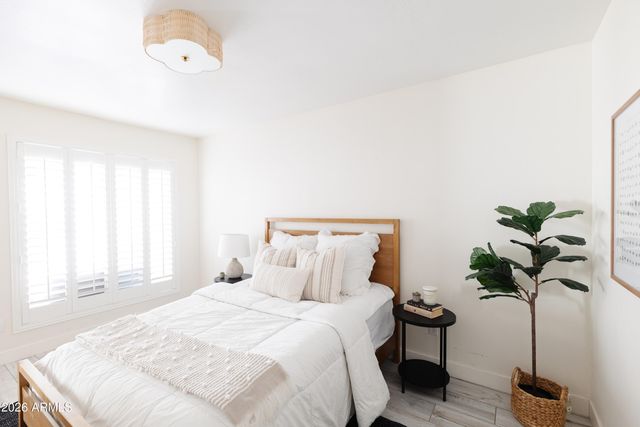 720 N HAZELTON Drive, Chandler, AZ 85226