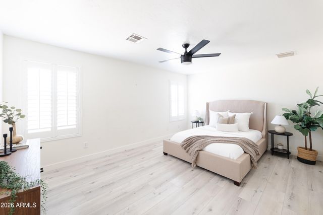 720 N HAZELTON Drive, Chandler, AZ 85226