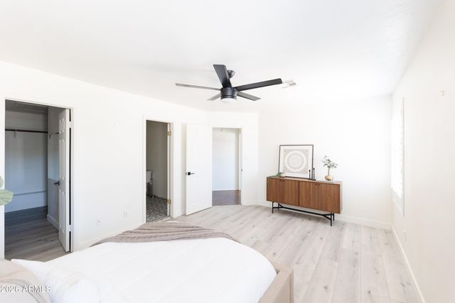 720 N HAZELTON Drive, Chandler, AZ 85226