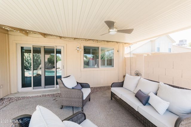 720 N HAZELTON Drive, Chandler, AZ 85226