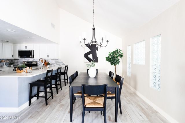 720 N HAZELTON Drive, Chandler, AZ 85226